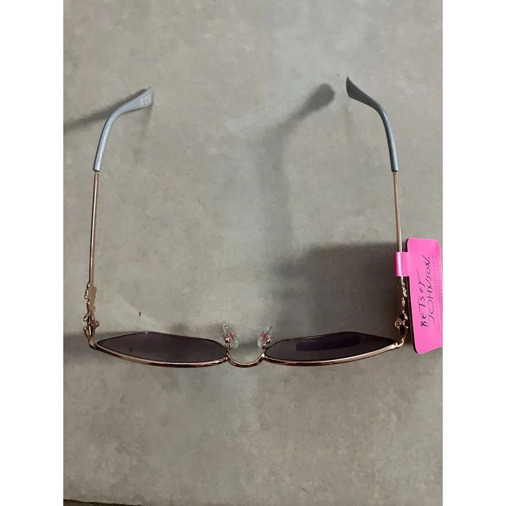 Betsey Johnson betsey johnson